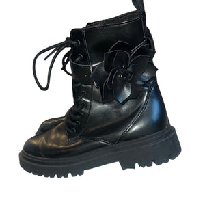 Zara big girls flower combat boots 37(5 Youth)