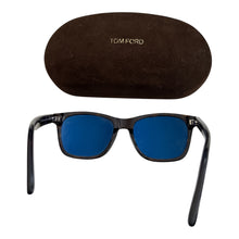 Tom Ford Eric 02 polarized sunglasses & case