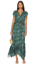 Free People women’s 2pc Dreambound silky blouse & skirt set XS