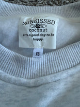 Sunkissed Coconut women’s Lucki crewneck sweatshirt XS