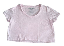 Katie J NYC junior women’s cropped v neck tee XS