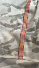 T2 Love girls rainbow stripe camo zip hoodie 12