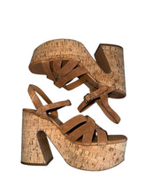 Free People women’s Lisbon Mary Jane platform heels 37.5 (7.5)
