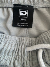 Drip Squad boys mesh logo shorts L