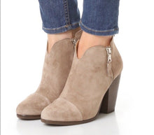 Rag & Bone women’s Margot suede heeled ankle bootie 7.5