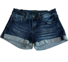 Kancan women’s cuffed jean shorts 3/25