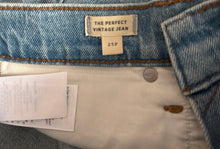 Madewell Women’s Perfect Vintage Jeans ripped knee 25P