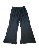 Perfect White Tee women’s wide leg thermal pants L