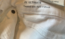 DL1961 Ultimate girls Chloe ankle step hem white jeans 8 NEW