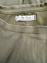 We The Free by Free People women’s ribbed Ever Had set of 2 tees S