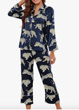 Women’s 2pc satin tiger print pajama button down shirt & pants set M
