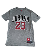 Air Jordan boys texture stitched tee shirt M(10-12)
