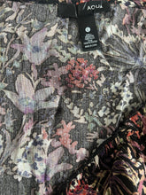 Aqua women’s floral cropped peasant blouse L