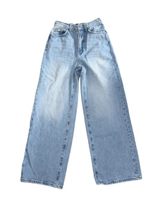 BDG Urban Outfitters women’s high & wide leg jeans 27