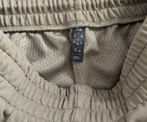 Adidas boys ZNE tapered leg pants L(12-13 yrs)