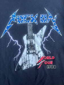 Me.n.u girls Rock On World Tour hoodie top M(10-12)
