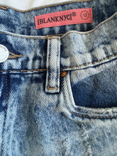 Blank NYC girls mid rise cutoff distressed jean shorts 12