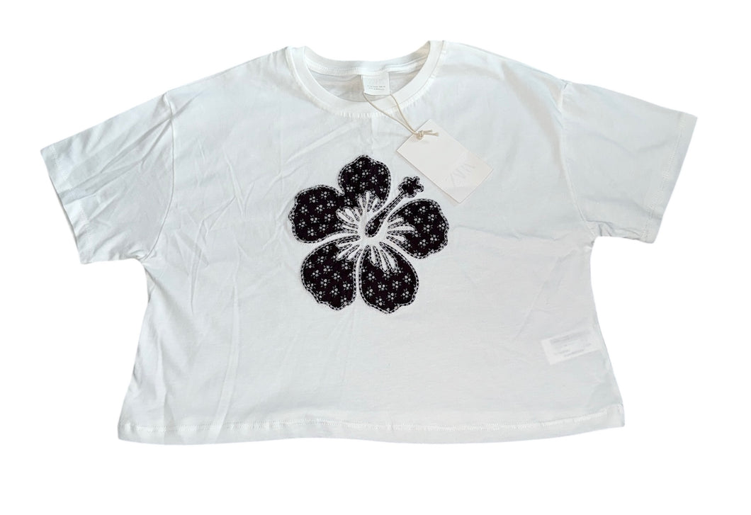 Zara girls embroidered flower cropped boxy tee 11-12 NEW