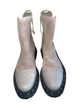 Free People women’s Tate studded Chelsea boots in oyster 7.5