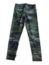 Terez women’s heathered camo cropped leggings XS