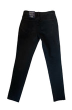 Gap women’s Mid Rise True Skinny ankle jeans in worn black 26R NEW