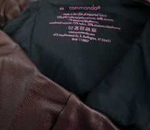 Commando women’s cropped faux leather flare pants XS