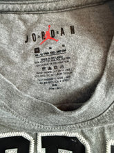 Air Jordan boys texture stitched tee shirt M(10-12)