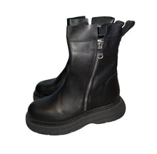 Free People women’s Mara zip up combat boots 37(6.5)