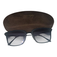 Tom Ford Hayden Tf831 matte black sunglasses & case
