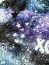 Tween girls plush fleece dripping happy face lounge shorts (read measurements) 14-16