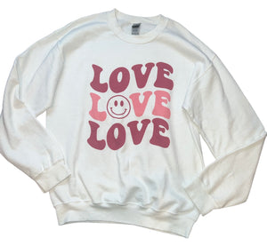 Women’s custom Gildan LOVE smile pullover sweatshirt M