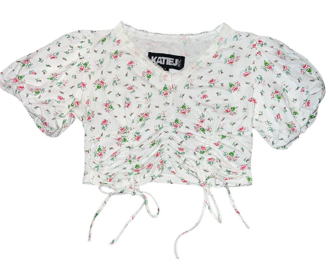 Katie J NYC juniors Alyssa floral cropped top S