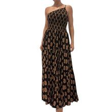 Moon River women’s one shoulder smocked maxi dress L