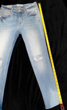 Vigoss Womens Stevie distressed cropped jeans 24