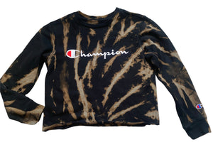 Champion girls bleach dyed cropped sweatshirt M(10/12)